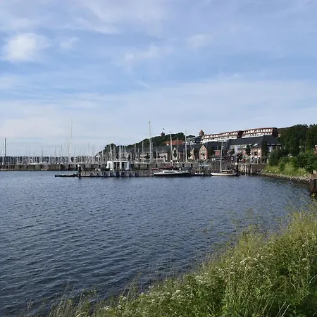 Fewo1846 - Meerfreiraum - Elegante 2-zimmer-wohnung Mit Balkon Und Meerblick Apartament Flensburg