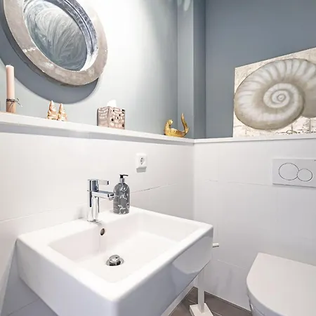 Apartament Fewo1846 - Meerfreiraum - Elegante 2-zimmer-wohnung Mit Balkon Und Meerblick Flensburg